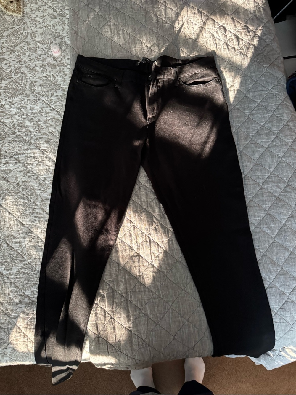 Joes Jeans Tapered Leg Black Women's Jeans - Versatile Everyday Style